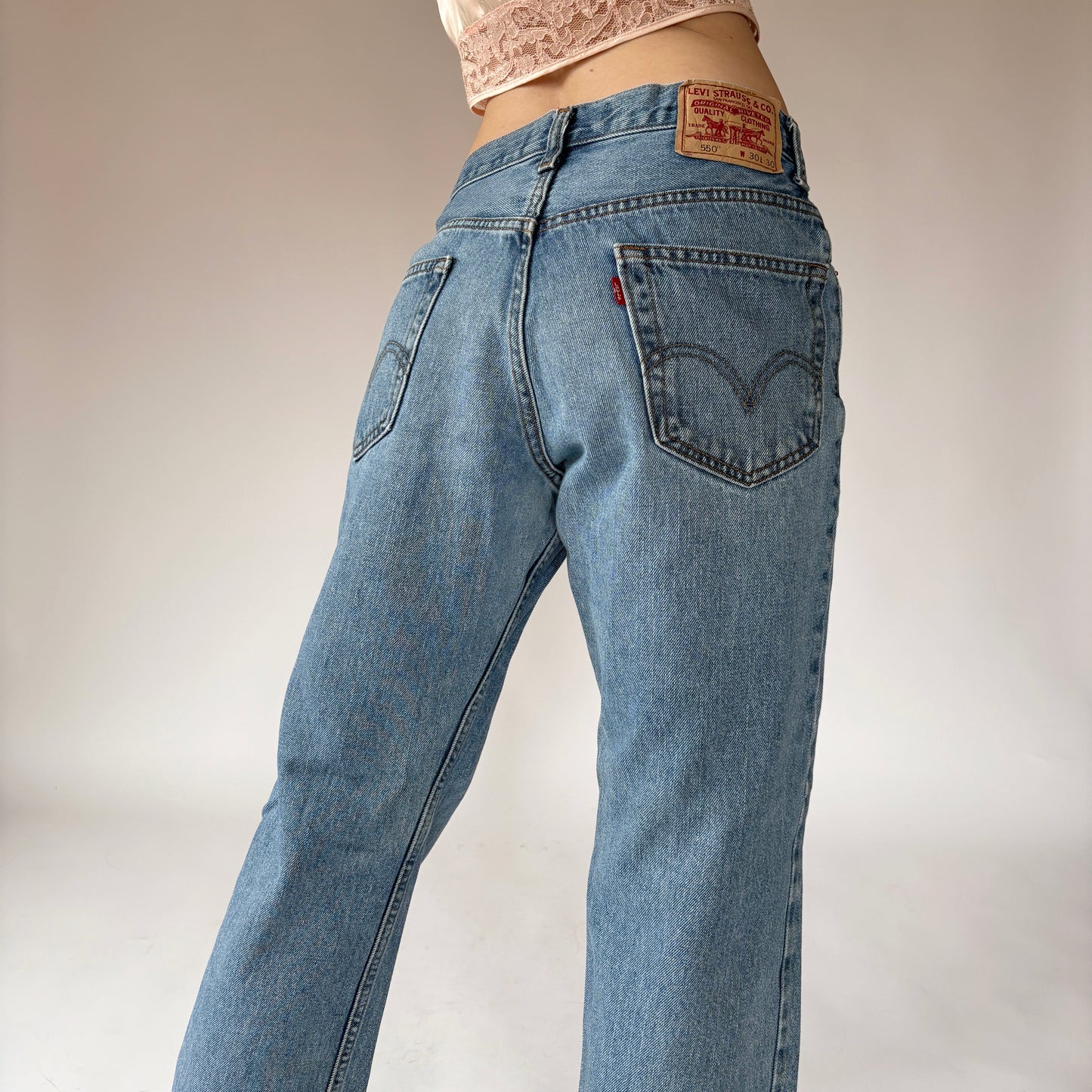 Levi’s 2000s 550s (M)