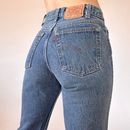 Levi’s 80s 701 Student Fit Jeans (XS)