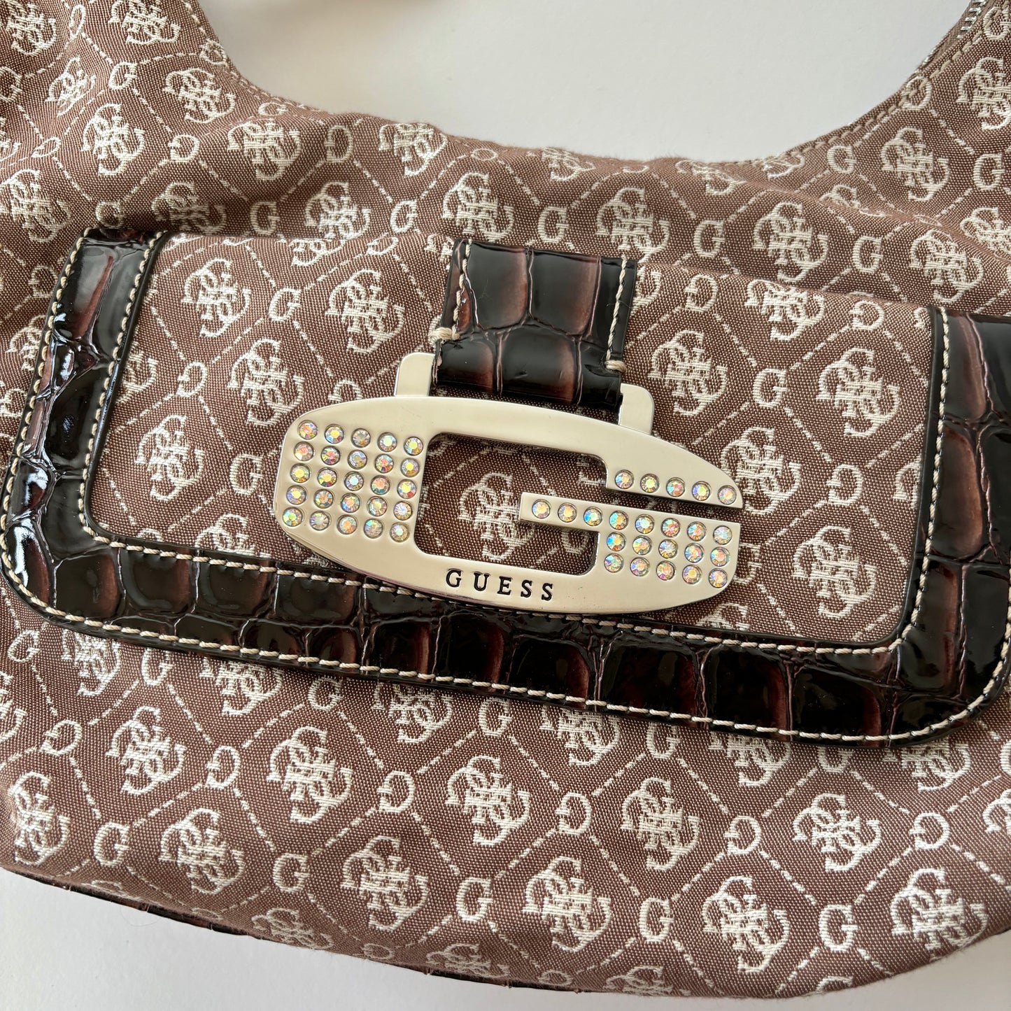 Y2K Guess Shoulder Bag