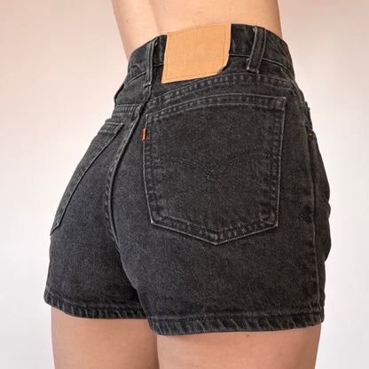 Levi’s 90s 912 Jean Shorts (XS)