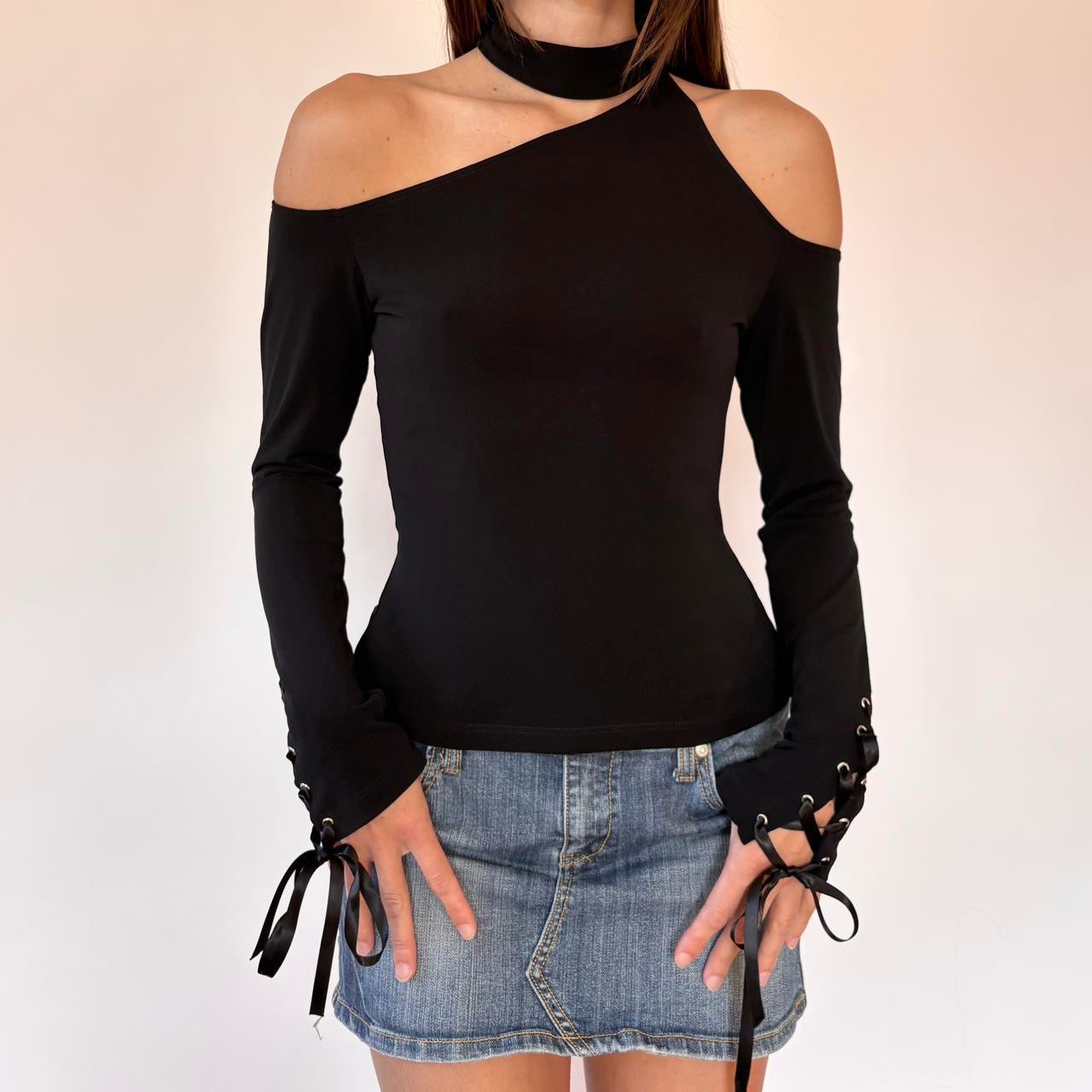 90s Frederick’s Collared Ribbon Top (S/M)