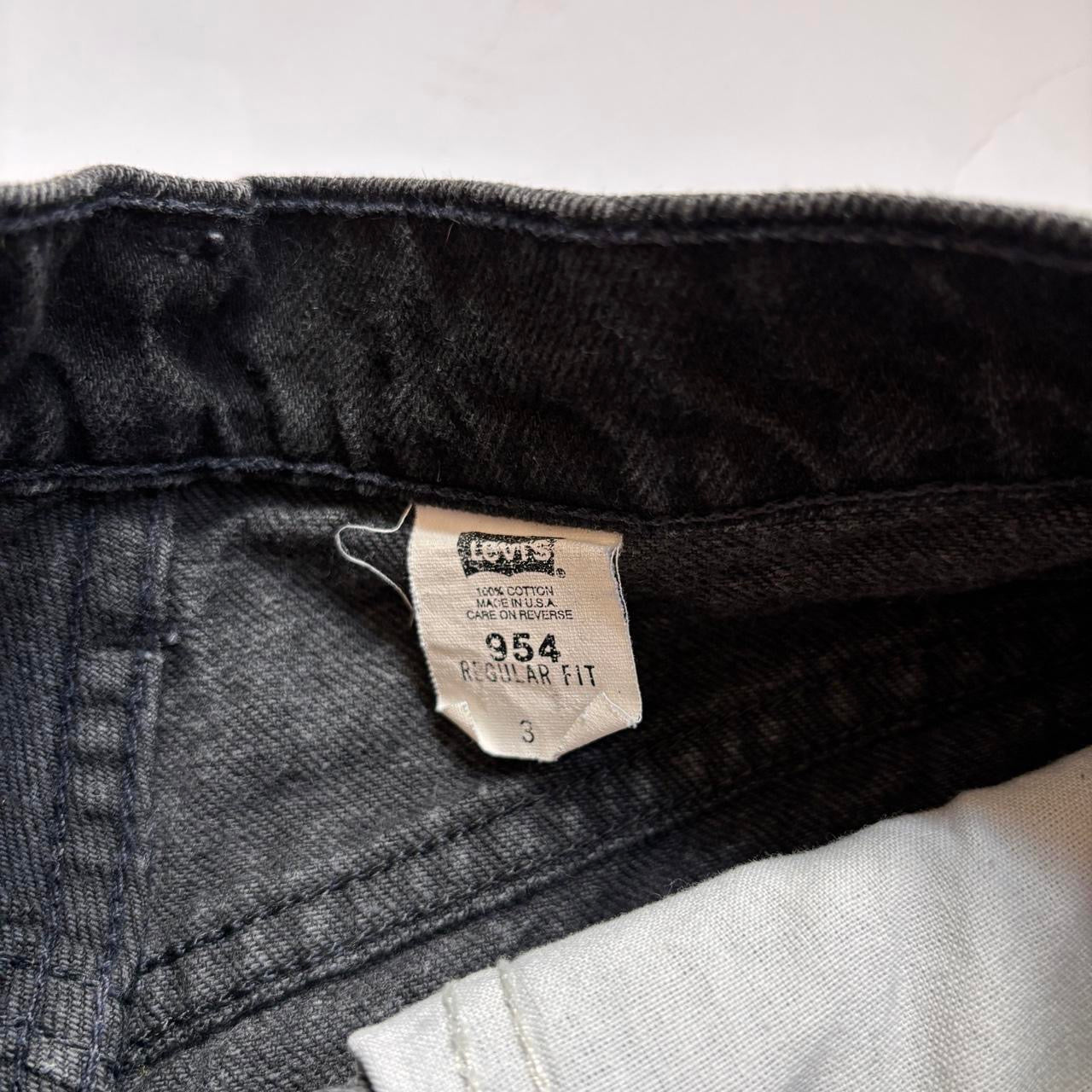 Levi’s 90s 954 Jean Shorts (XS)