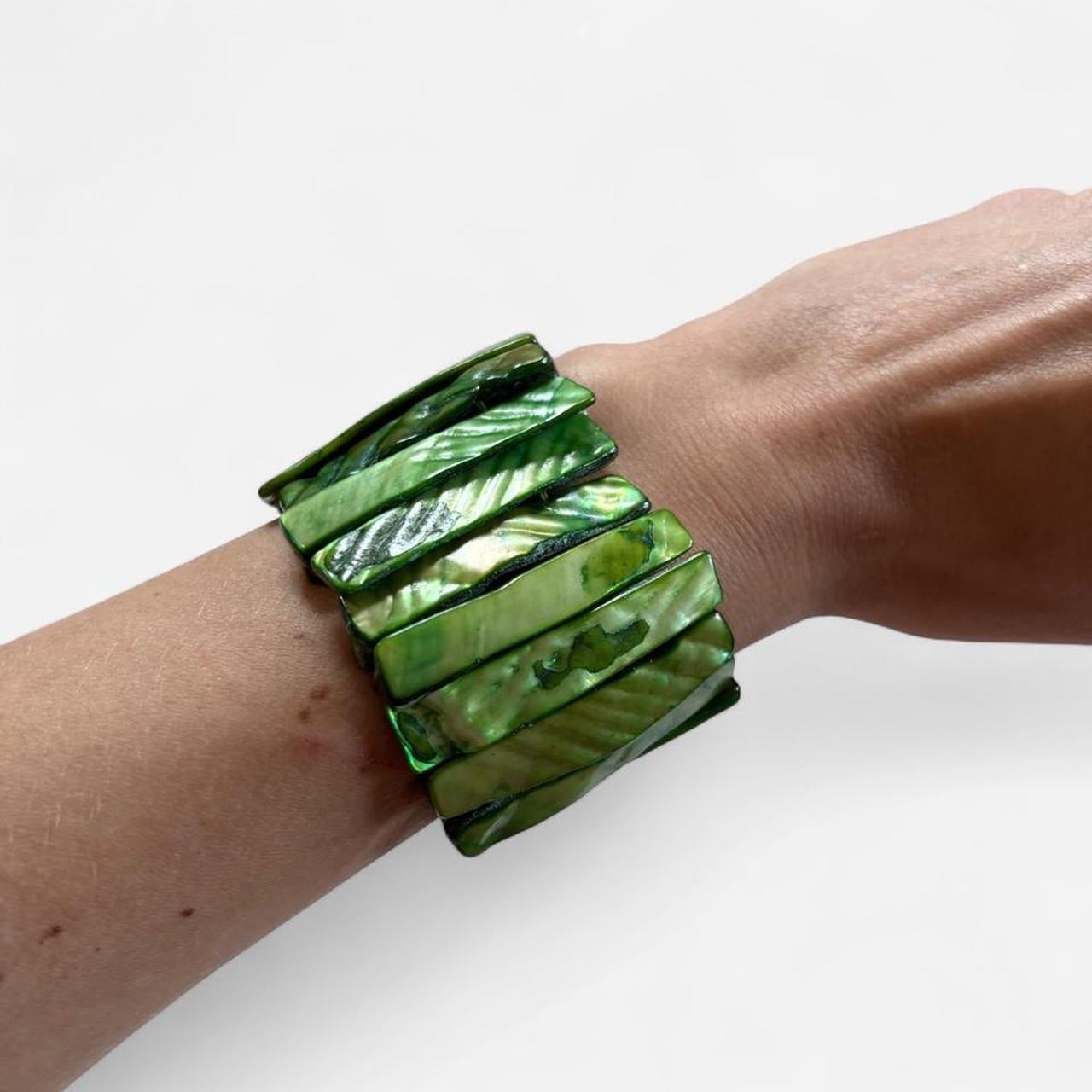 Green Mermaid Shell Bracelet