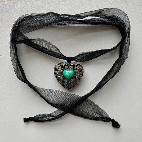 Vintage Puffy Heart Necklace