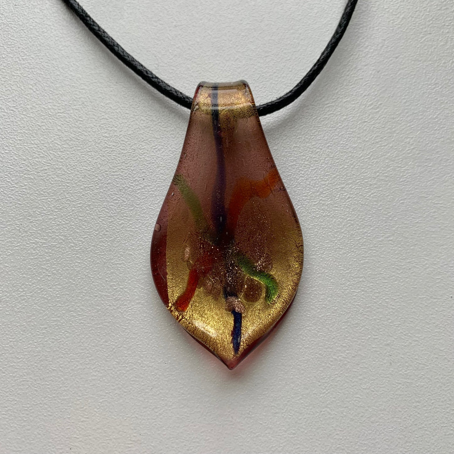 Vintage Glass Pendant Necklace