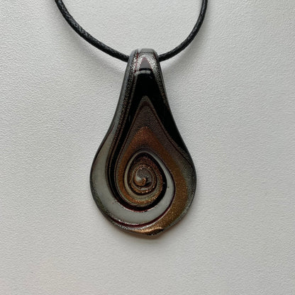 Vintage Glass Pendant Necklace