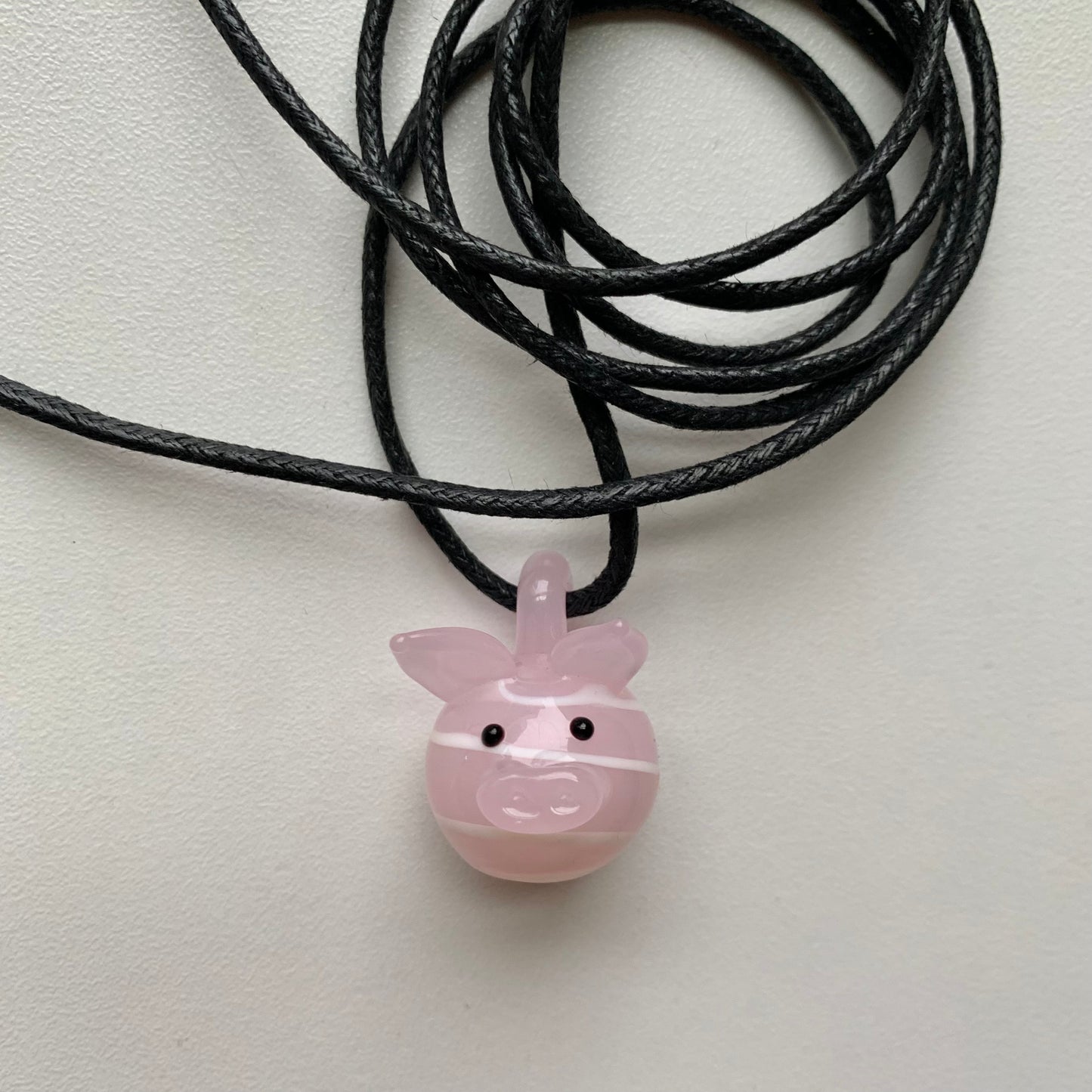Vintage Glass Pig 🐷 Necklace