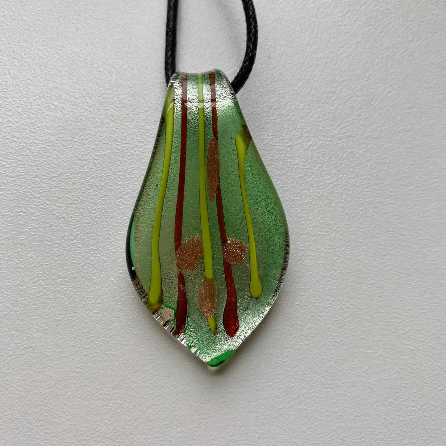 Vintage Glass Pendant Necklace