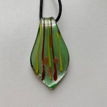 Vintage Glass Pendant Necklace