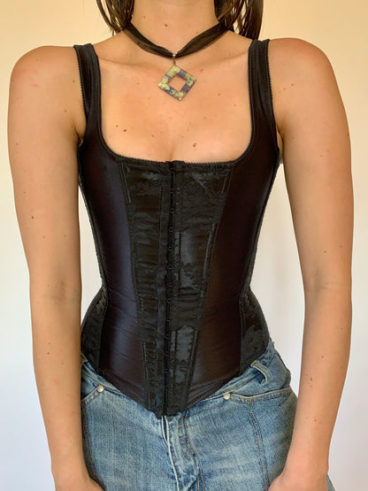 Vintage Resin Pendant Necklace