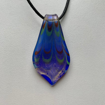 Vintage Glass Pendant Necklace