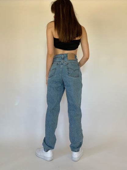 Vintage 1990s Levi’s 521 Jeans