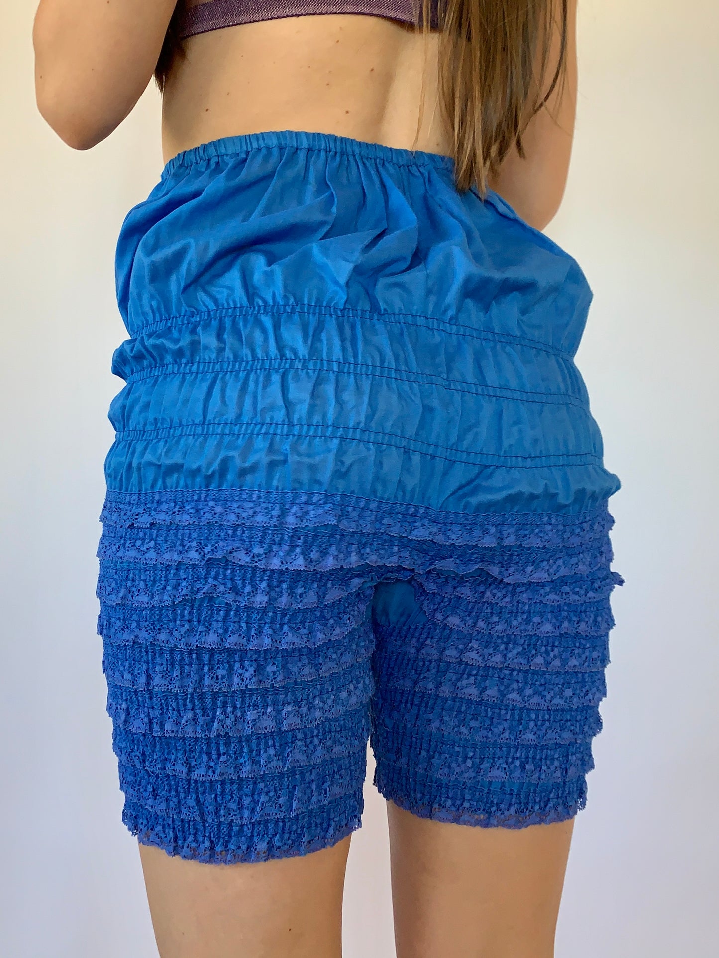 Vintage Ruffle Bloomers (M)
