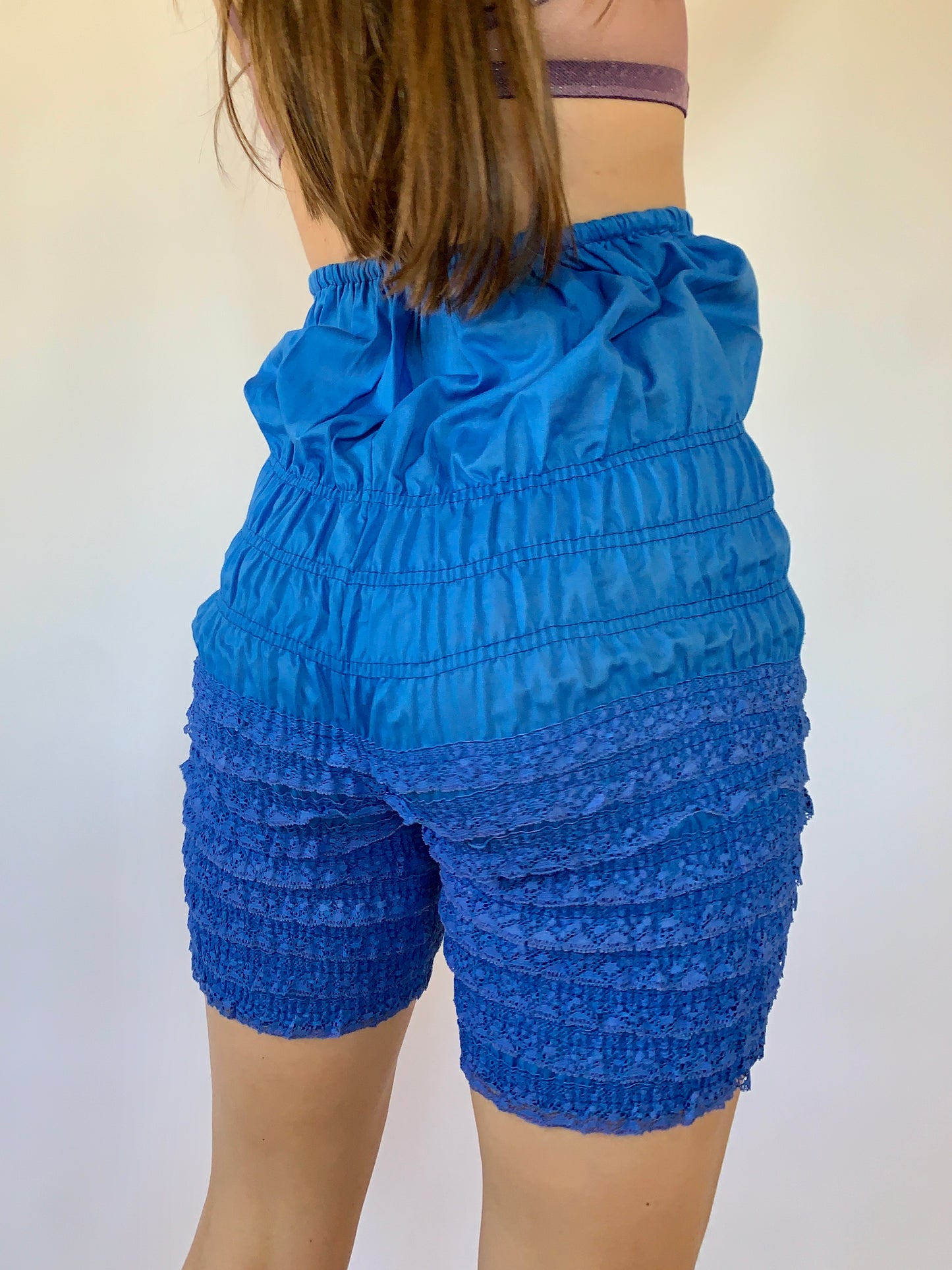 Vintage Ruffle Bloomers (M)