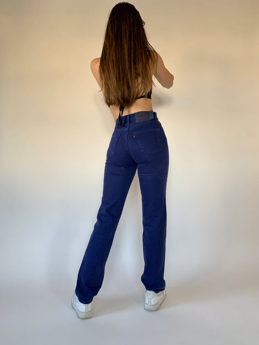 Vintage 1990s Levi’s 501s (XS)